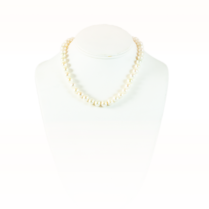 The Pearl Choker